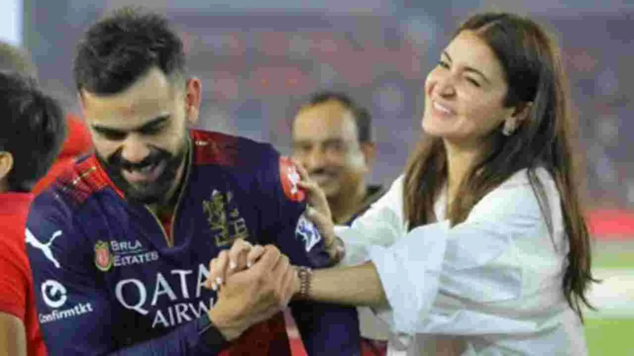 Virat Anushka: లండన్‌కు విరాట్, అనుష్క.. మండిపడుతున్న నెటిజన్లు