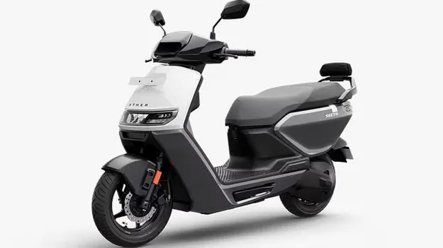 Ather: ఏథర్ రిజ్టా అసాధారణ విజయం... ఏడాదిలోనే లక్ష యూనిట్ల అమ్మకాలు