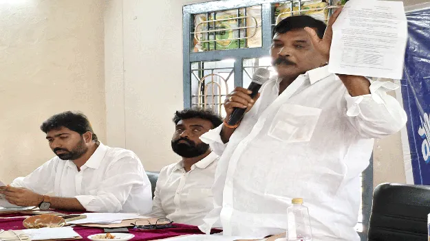 వాడీవేడిగా పుల్లంపేట మండల సర్వసభ్య సమావేశం