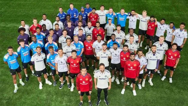 Football Meets Cricket: మాంచెస్టర్‌ స్టార్లతో టీమిండియా