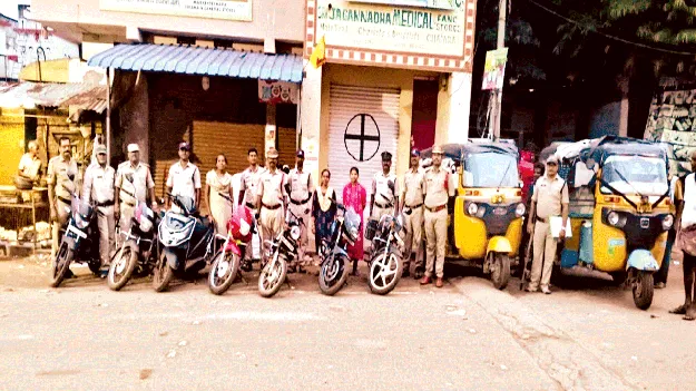  టిడ్కో కాలనీలో కార్డన్‌  సెర్చ్‌ 