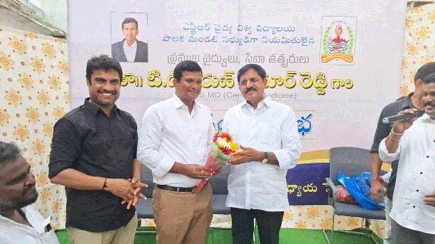 వైద్య రంగం అభివృద్ధికి కృషి చేయాలి