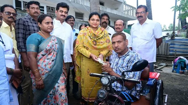 జిల్లాలో 94.26శాతం పింఛన్ల పంపిణీ