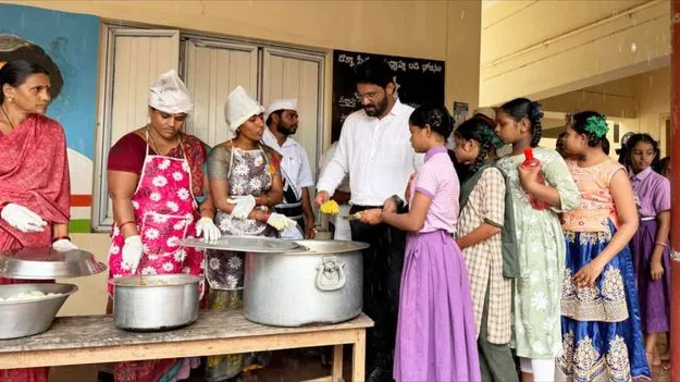 పాఠాలు బాగా చెబుతున్నారా?