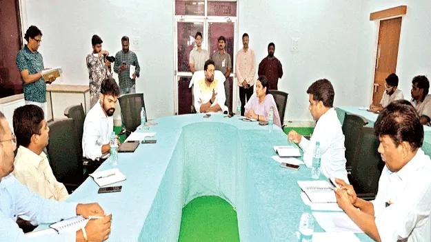 ఇళ్ల పట్టాల పంపిణీకి చర్యలు: మంత్రి