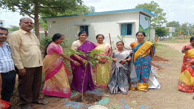 మహిళా సమస్యలకు శుక్రవారం సభ పరిష్కార వేదిక