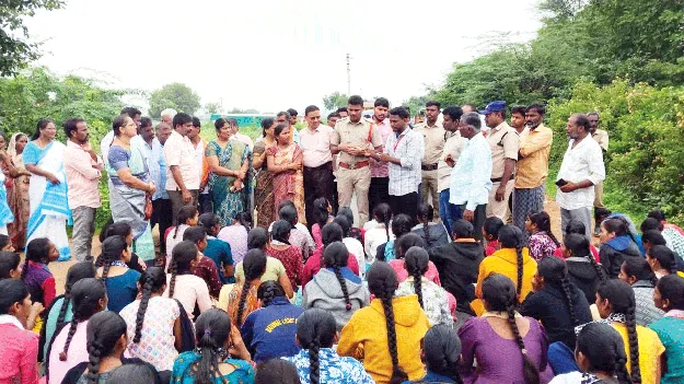 స్నానం చేసి వారమైంది?