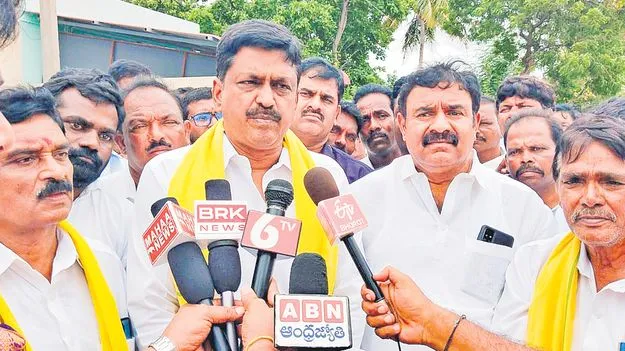 Payyavula Keshav: బనకచర్లకు బీఆర్‌ఎస్‌ రాజకీయ రంగు