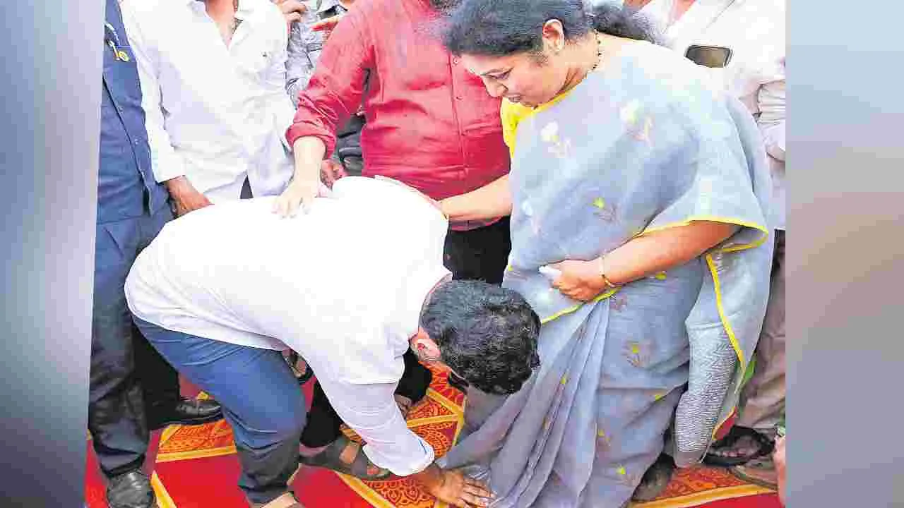 Minister Lokesh: విద్యార్థులు సవాళ్లను స్వీకరించాలి