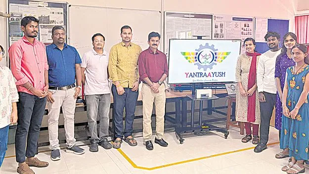 Hyderabad: మెక్‌-సేవక్‌, మెక్‌ నిరీక్షక్‌!