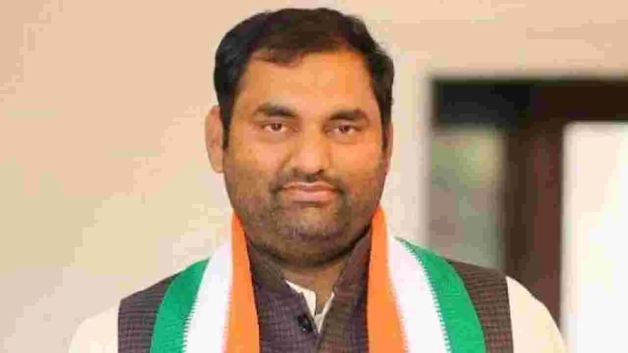 Janampalli Anirudh Reddy: తెలంగాణలో చంద్రబాబు కోవర్టులు 