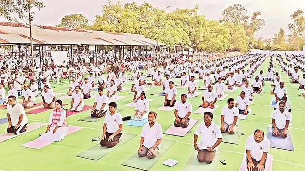 యోగాతో ఆత్మవిశ్వాసం 