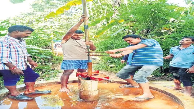 బోరుమంటున్న మెకానిక్‌లు