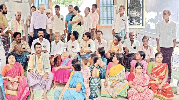 తాగునీటి సమస్య పరిష్కరించాలి