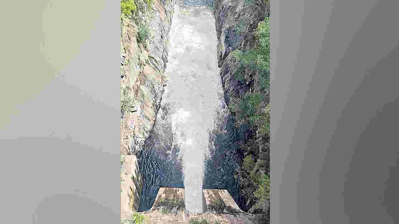 Nagarjuna Sagar: ఖమ్మం జిల్లా తాగునీటి కోసం సాగర్‌ ఎడమ కాల్వకు నీటి విడుదల