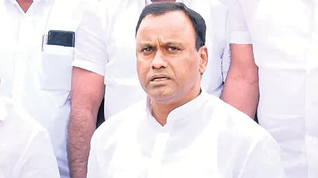 Rajgopal Reddy: రాజకీయాలంటే పదవి, అధికారం కాదు!