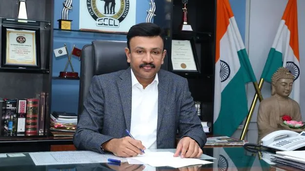 Singareni CMD: ‘సోలార్‌’ పనుల్లో జాప్యం చేస్తే కాంట్రాక్ట్‌ రద్దు 