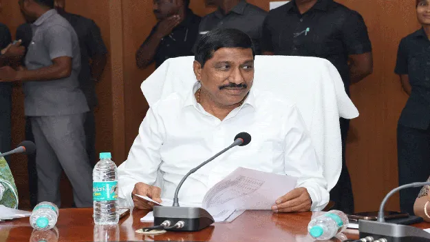 మొహర్రం వేడుకలకు నిధులు: మంత్రి బీసీ