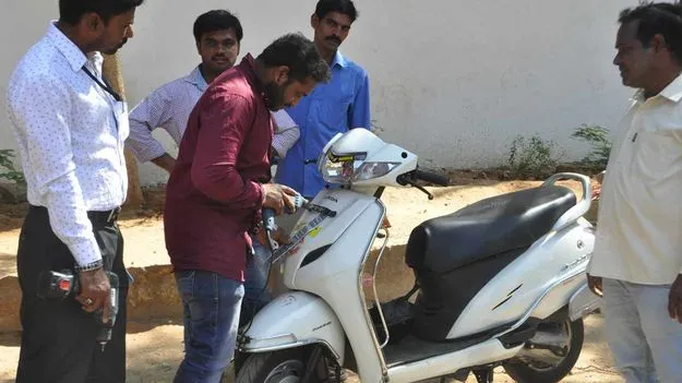 Vehicle Registration: షోరూం వద్దే రిజిస్ట్రేషన్