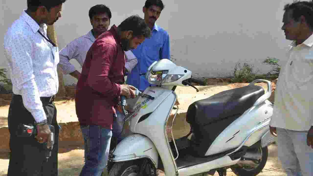 Vehicle Registration: షోరూం వద్దే రిజిస్ట్రేషన్‌