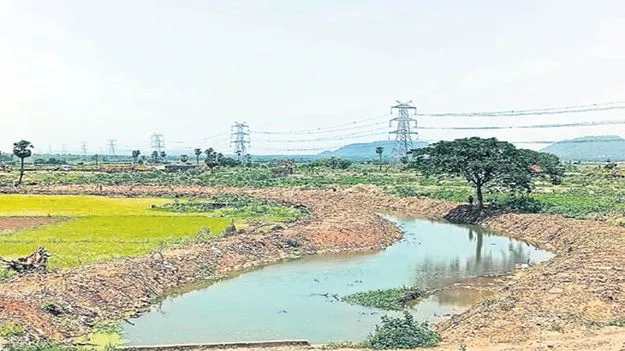 పంట కాలువలకు కొత్తరూపు