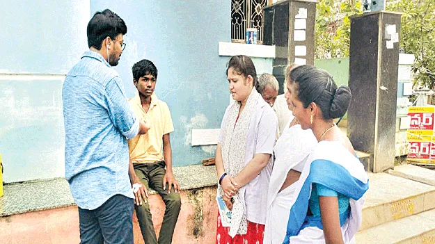 టీడీవలసను వీడని జ్వరాలు