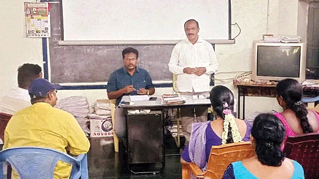 ప్రభుత్వ నిబంధనలు పాటించాలి 