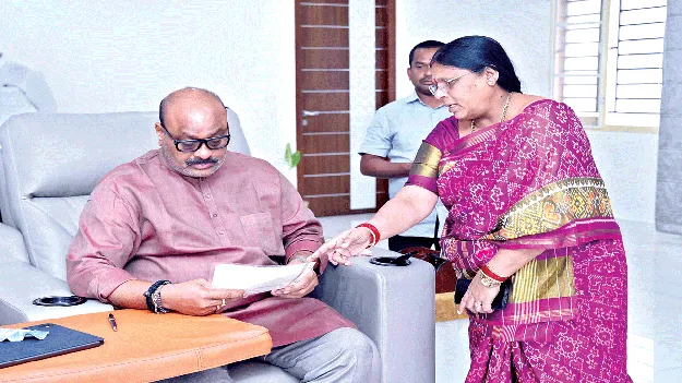   రైతుబజారు ఏర్పాటుచేయాలి