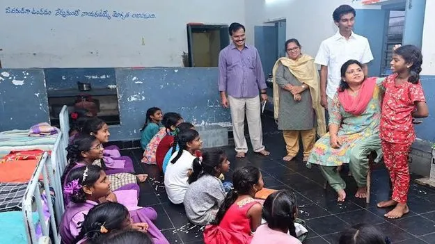 హాస్టల్‌ ఎలా ఉంది?