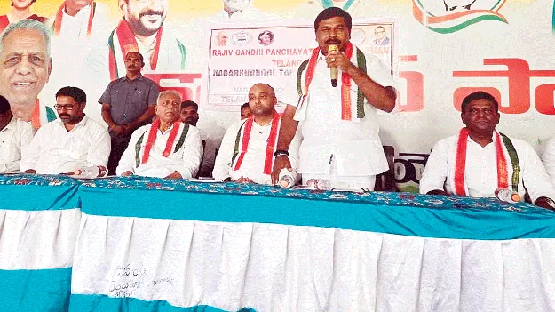 స్థానిక సంస్థల బలోపేతమే లక్ష్యం