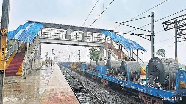 గుల్లిపాడు రైల్వేస్టేషన్‌కు మహర్దశ