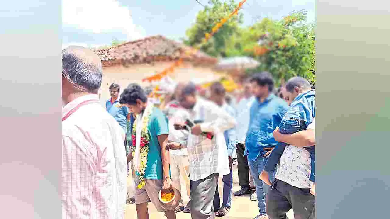 Tupran: బతికున్నప్పుడు పట్టించుకోలే.. చనిపోతే వచ్చారా?