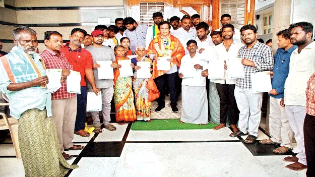 సీఎం రిలీఫ్‌ ఫండ్‌ బాధితులకు వరం