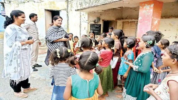 మెరుగైన విద్యను అందించండి