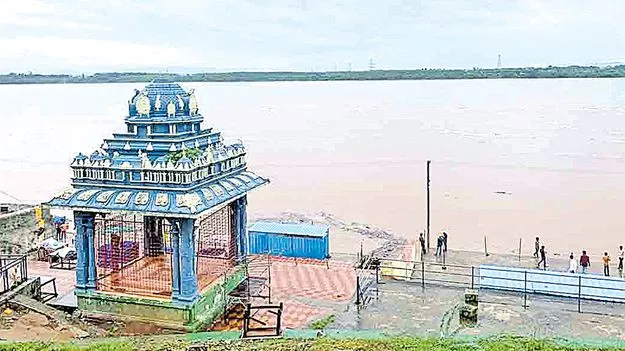Godavari Pushkaralu: పుష్కర సన్నద్ధత ఏదీ..?