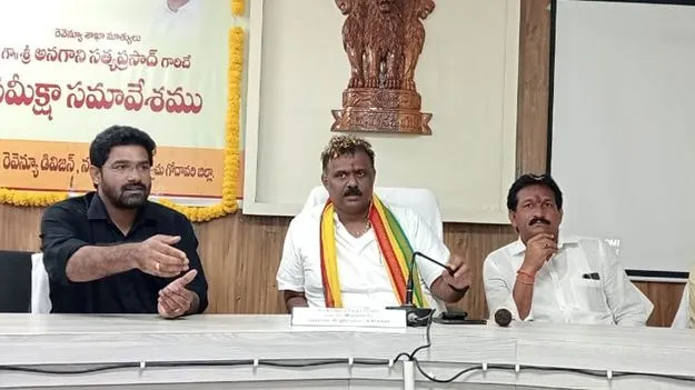 కాళీపట్నం భూ సమస్య పరిష్కరిస్తాం