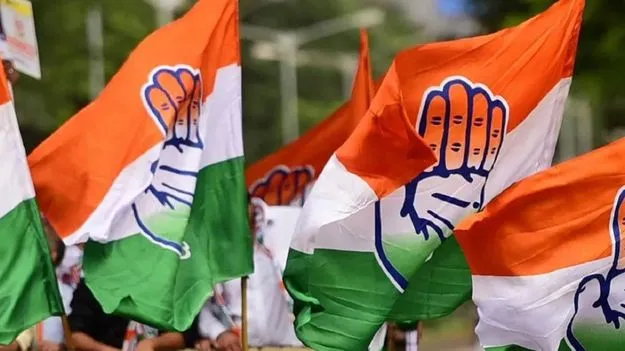 Banswada Congress: బాన్సువాడ కాంగ్రెస్‌లో భగ్గుమన్న విభేదాలు