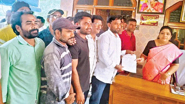 ప్రజా సమస్యల పరిష్కారానికే ప్రజాదర్బార్‌: మంత్రి 