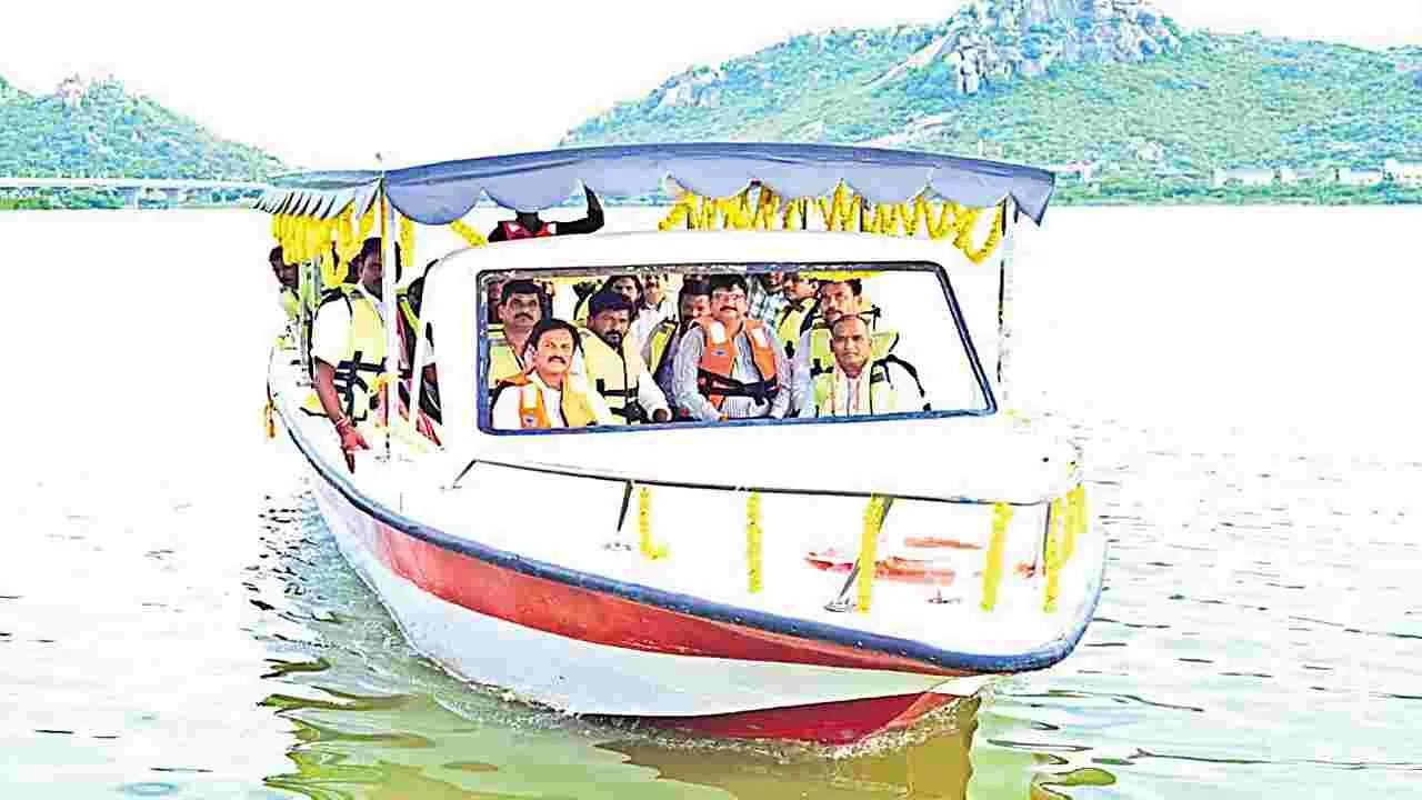 Yadagirigutta: ఆహ్లాదం... ఆధ్యాత్మికం.. మినీ శిల్పారామం