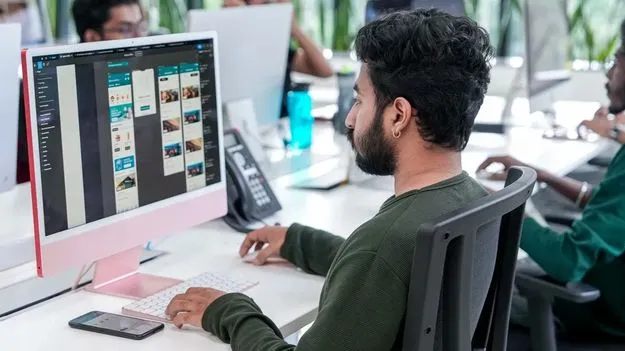 Job Scam: విదేశాల్లో ఉద్యోగాల పేరిట మోసం!