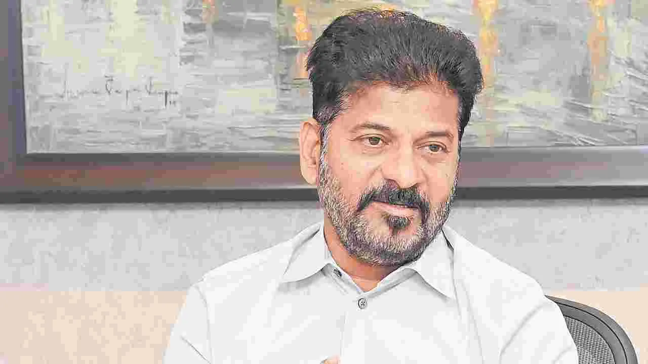 CM Revanth Reddy: ఆర్‌ఆర్‌ఆర్‌పై  ముఖ్యమంత్రి సమీక్ష