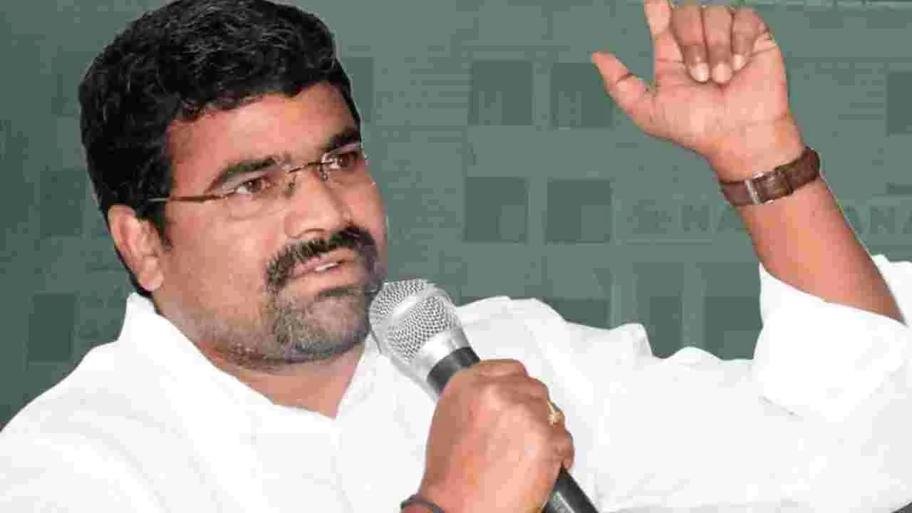 Medipally Satyam: కేటీఆర్‌.. వీపు సాపు చేస్తరు జాగ్రత్త!