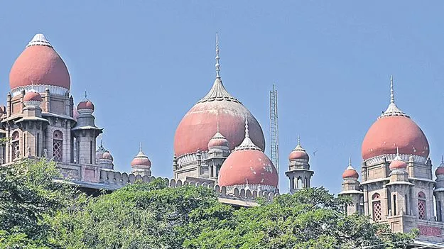 High Court: సిద్దిపేట టూటౌన్‌ సీఐపై విచారణ చేయండి