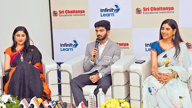 ఘనంగా శ్రీచైతన్య ‘ఐరావత్‌’ చాంపియన్స్‌ వేడుక’  