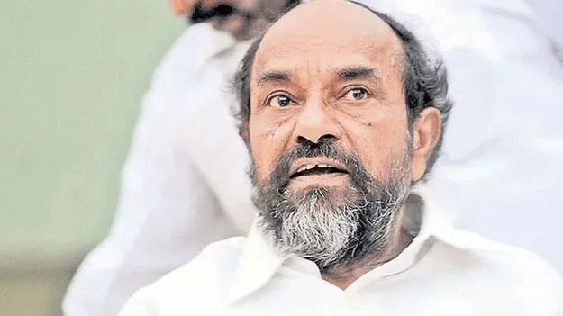 BC Employees: బీసీ ఉద్యోగులకు పదోన్నతుల్లో రిజర్వేషన్లు కల్పించాలి
