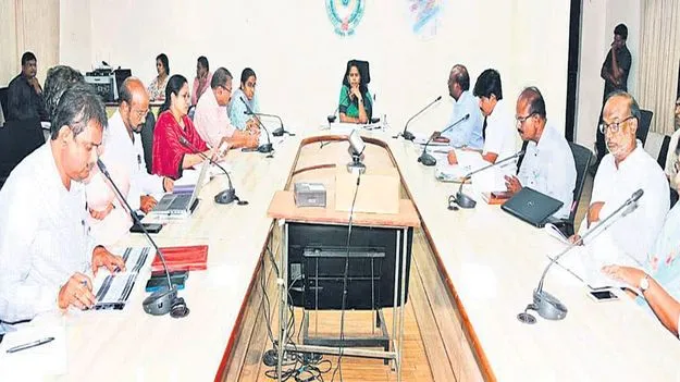 పరిశ్రమల ఏర్పాటుకు సత్వర చర్యలు