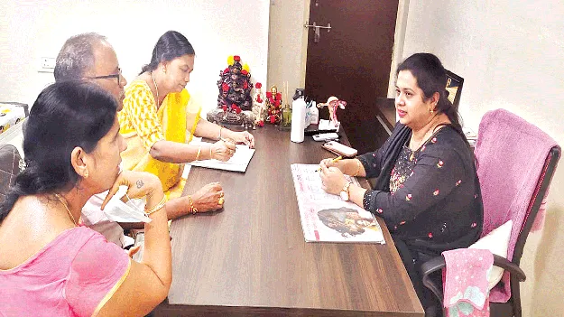 శ్రీకాకుళంలో ఐవీఎఫ్‌ కేంద్రాల తనిఖీ