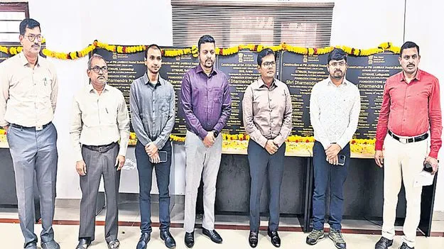 జిల్లాలో రూ.31.7 కోట్లతో 13 వసతి గృహాలు