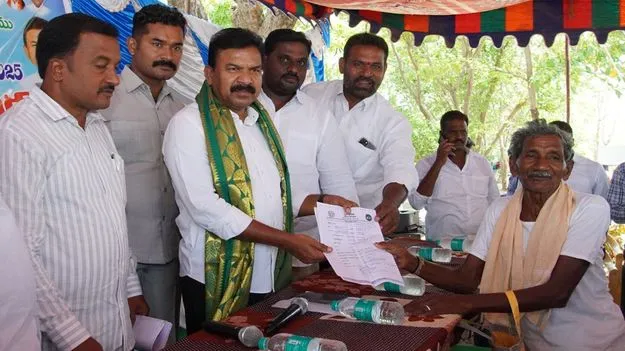  Karimnagar:   ‘భూభారతి’తో సమస్యలు పరిష్కారం: ఎమ్మెల్యే కవ్వంపల్లి సత్యనారాయణ