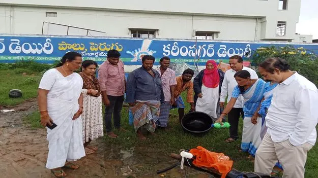 పరిసరాల పరిశుభ్రత అందరి బాధ్యత 